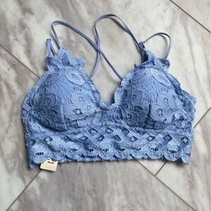 • NWT Wishlist Lace Bralette | Dry Goods | Baby Blue | MEDIUM | Women’s | Bra